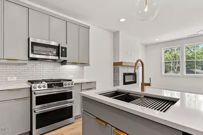 136 East End Avenue, Durham, NC 27703 - Photo 10