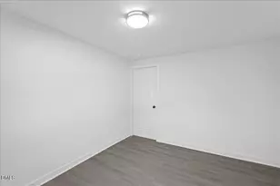 2710 Academy St, Sanford, NC 27332 - Photo 14