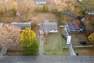 2710 Academy St, Sanford, NC 27332 - Photo 28