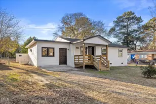 2710 Academy St, Sanford, NC 27332 - Photo 2