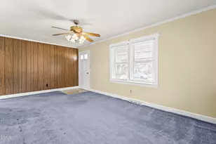 106 W Caroline Ave, Smithfield, NC 27577 - Photo 4
