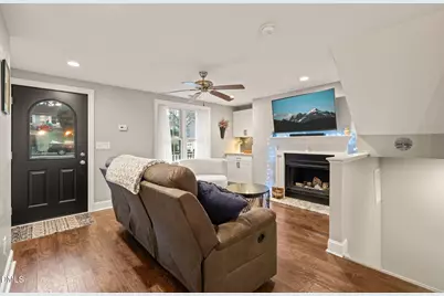 7324 Shellburne Drive, Raleigh, NC 27612 - Photo 4