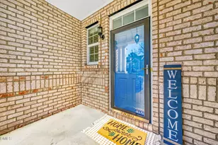 318 Longchamp Ln, Cary, NC 27519 - Photo 2