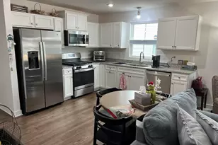 8606 Kenridge Ln, Fuquay Varina, NC 27526 - Photo 4