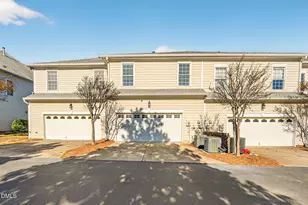210 Anniston Ct, Cary, NC 27519 - Photo 32