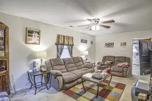 804 W Anderson St, Selma, NC 27576 - Photo 4