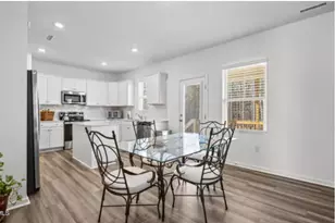 78 Glencoe Ln, Zebulon, NC 27597 - Photo 8