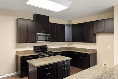 105 Holmhurst Court, Cary, NC 27519 - Photo 6