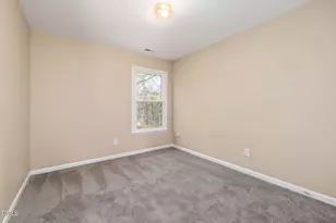 105 Holmhurst Ct, Cary, NC 27519 - Photo 16