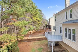 105 Holmhurst Ct, Cary, NC 27519 - Photo 26