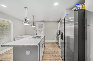 127 Lankford St, Roxboro, NC 27573 - Photo 6