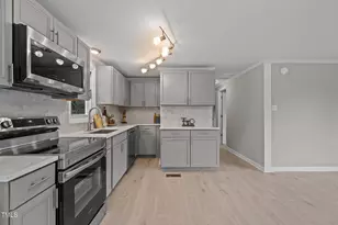 921 E Club Blvd, Durham, NC 27704 - Photo 6