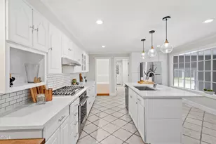 3226 Circle Dr, Farmville, NC 27828 - Photo 10