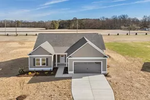 106 Dees Mdw Ln, Fremont, NC 27830 - Photo 2