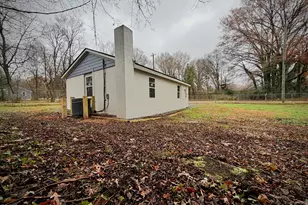 636 Flint St, Henderson, NC 27536 - Photo 18