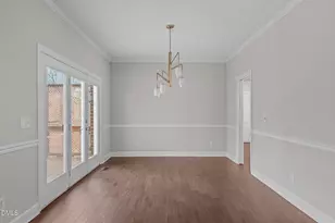 2204 Ridgefield Dr, Chapel Hill, NC 27517 - Photo 6