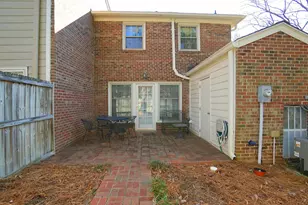 3132 Westbury Dr, Raleigh, NC 27607 - Photo 44