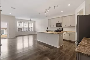 1213 Grenshaw Dr, Morrisville, NC 27560 - Photo 4