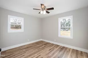 802 Roanoke Ave, Henderson, NC 27536 - Photo 18