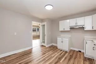 802 Roanoke Ave, Henderson, NC 27536 - Photo 12