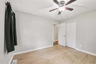 10 Syracuse Place, Durham, NC 27704 - Photo 16