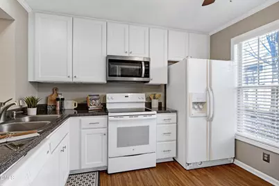 134 Riverwalk Circle, Cary, NC 27511 - Photo 6