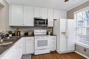 134 Riverwalk Cir, Cary, NC 27511 - Photo 6