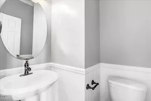 39 Anderby Dr, Clayton, NC 27527 - Photo 14