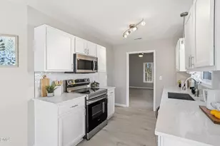 4100 Mindspring Dr, Raleigh, NC 27610 - Photo 4