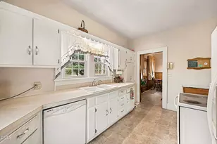 105 Elm St, Haw River, NC 27258 - Photo 12