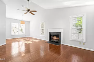 5228 Turf Grass Ct, Raleigh, NC 27610 - Photo 6