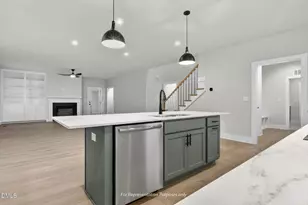 175 Isabelle Vly Dr, Zebulon, NC 27597 - Photo 28