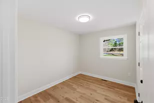 5525 Glenoaks Dr, Durham, NC 27712 - Photo 16