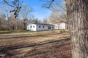 5525 Glenoaks Dr, Durham, NC 27712 - Photo 32