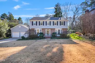 3401 Malibu Dr, Raleigh, NC 27607 - Photo 2