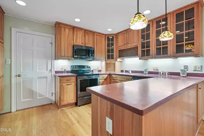 3401 Malibu Drive, Raleigh, NC 27607 - Photo 12