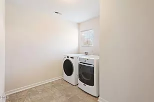 8147 Feldwig Pl, Raleigh, NC 27616 - Photo 40