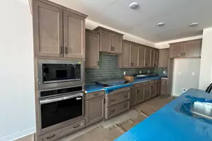 134 W Victoria Rdg Dr, Selma, NC 27576 - Photo 6