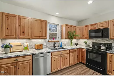 213 W Parrish Drive, Benson, NC 27504 - Photo 12