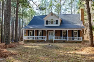 892 Franklin Ln, Henderson, NC 27537 - Photo 1