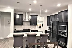 1010 Hero Pl, Cary, NC 27519 - Photo 8