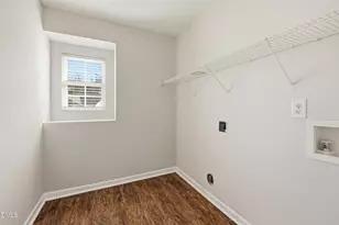 229 Georgetowne Dr, Clayton, NC 27527 - Photo 6