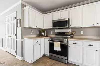 6733 Oviedo Drive, Raleigh, NC 27603 - Photo 12