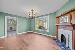 306 N Maple St, Graham, NC 27253 - Photo 16