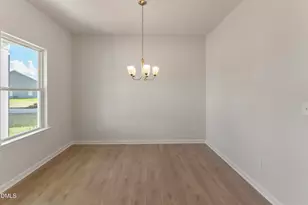 211 N Bali Ct, Goldsboro, NC 27530 - Photo 4