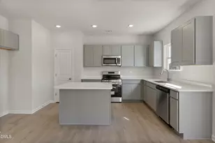 211 N Bali Ct, Goldsboro, NC 27530 - Photo 6