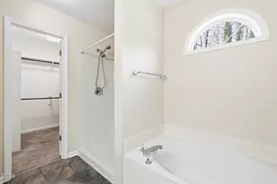 1808 Betry Pl, Raleigh, NC 27603 - Photo 28