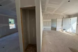 177 Grace Pond Ave, Benson, NC 27504 - Photo 6