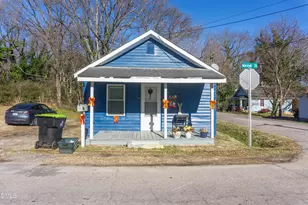 621 Marshall St, Henderson, NC 27536 - Photo 4