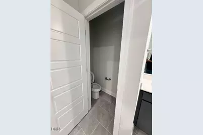 600 Hendrick Ridge Rd Road #110, Cary, NC 27519 - Photo 34